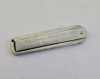 Vintage early 1960&#39;s &quot;funny folder&quot; knife probably by Berkeley but not marked, advertising for Weiss-Deveau Co Wholesale Electrical Supplies