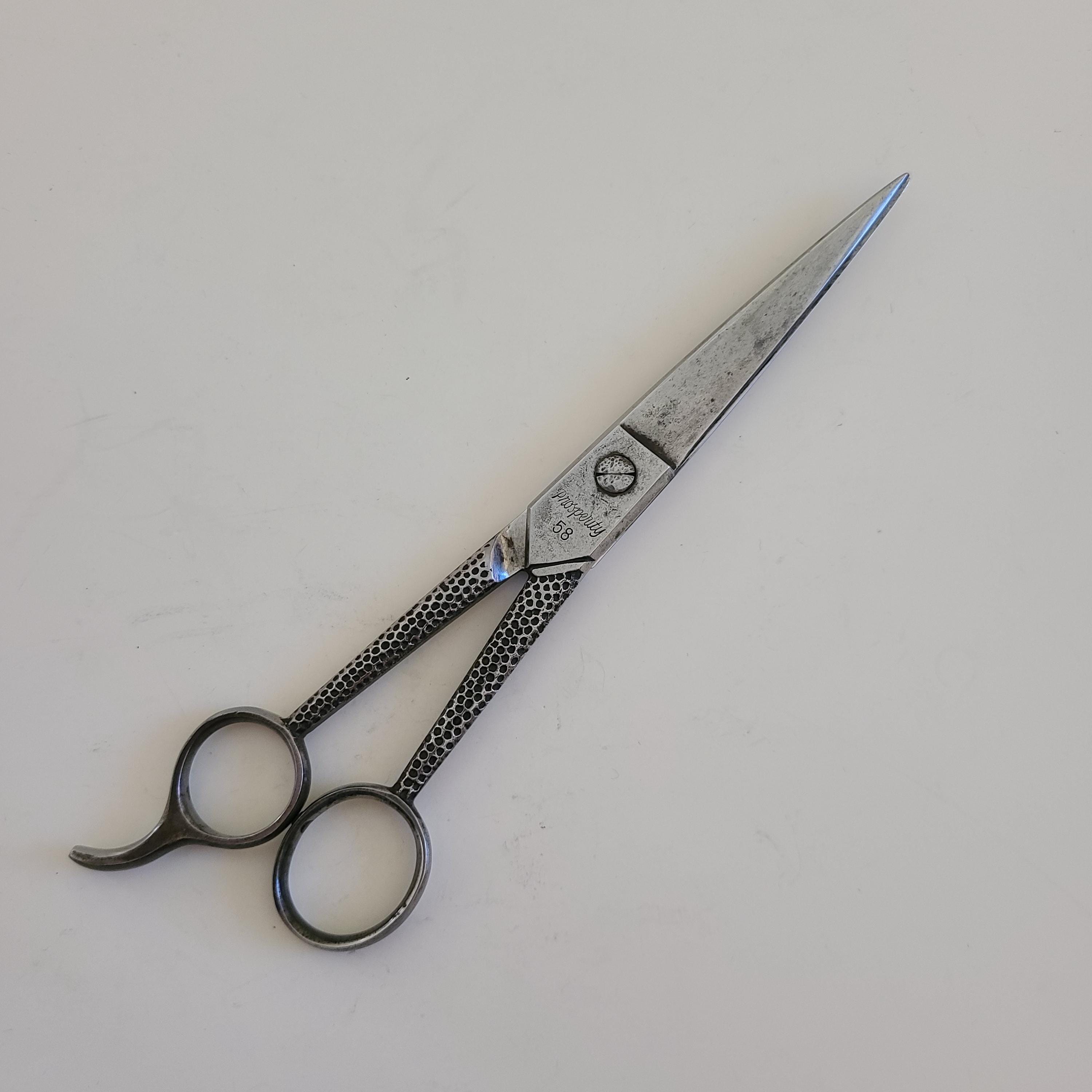 Vintage Circa 1930's Barber, Hairstylist Shears 