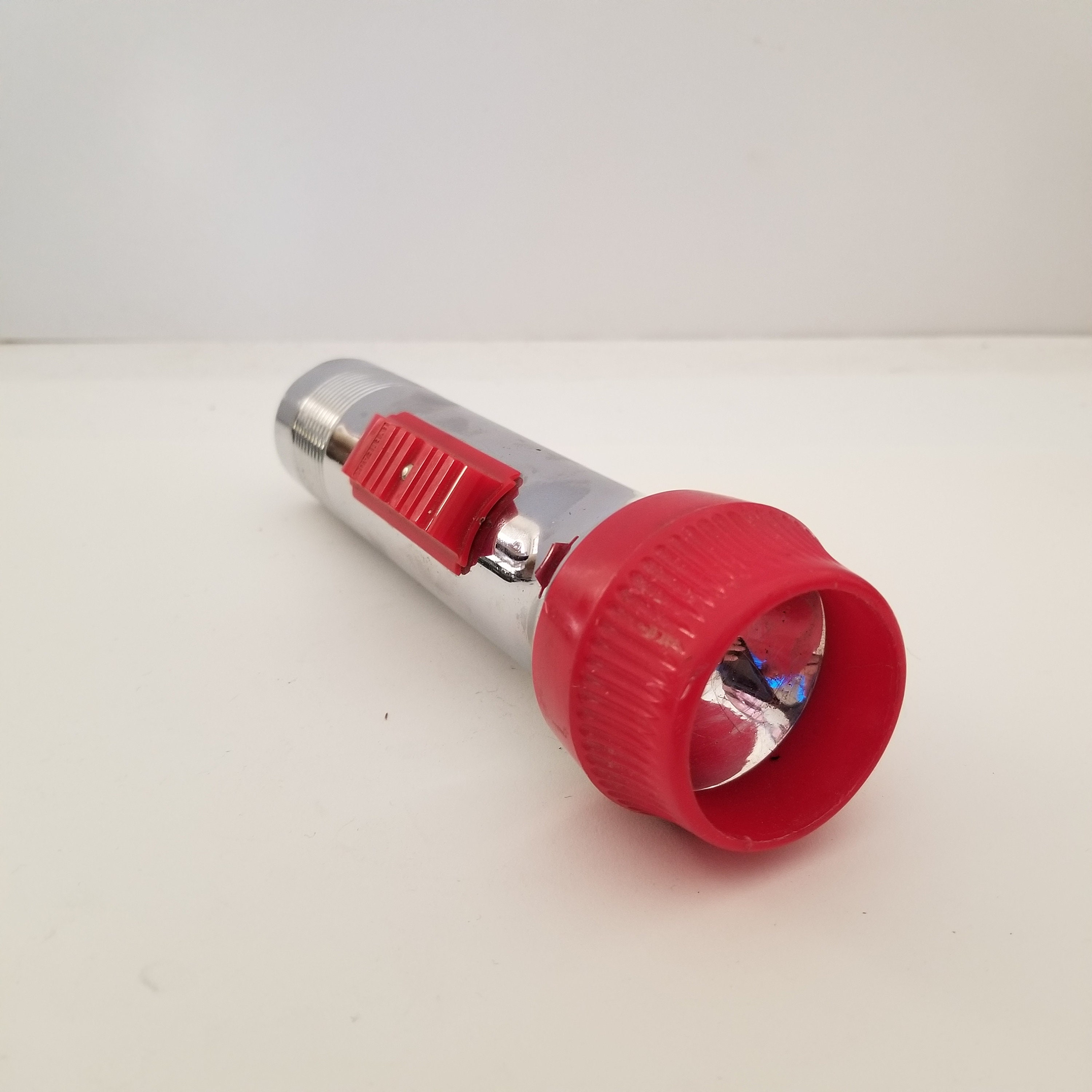 1960's Battery Operated Vintage Novelty Screwdriver Flashlight