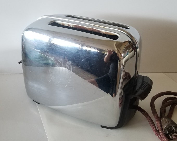 Vintage Toastmaster Model 1B14 Serial No. 1975535 Dates June 1949 to