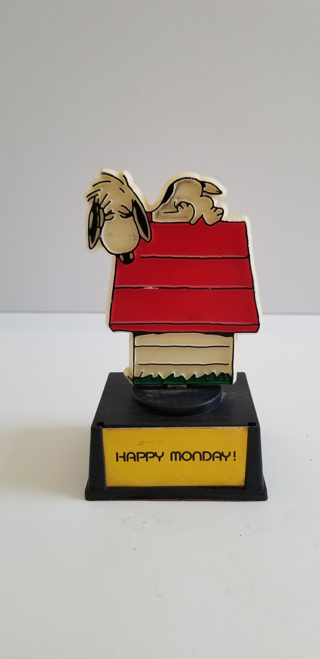 価格交渉承ります Aviva スヌーピー・メッセージ・トロフィー スヌーピー スヌーピーaviva トロフィー『happy monday』