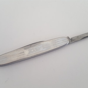 Vintage 1950&#39;s Richard&#39;s Sheffield Lampost hallmark jackknife, well used and sharpened