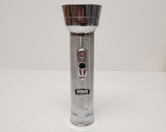 Vintage Eveready Captain Flashlight: 1963 Model 9251