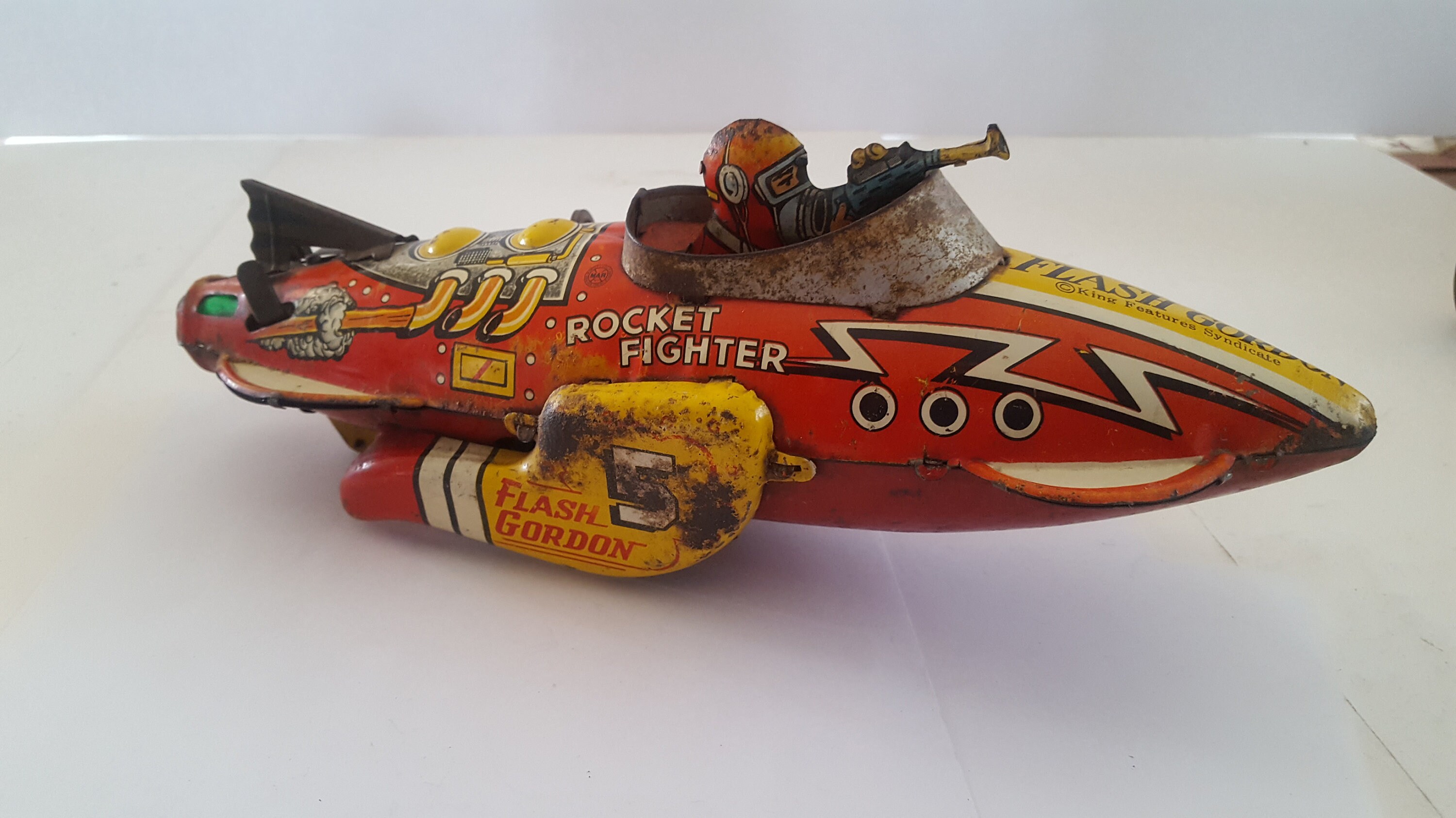 都内で Vintage Circa 1939 Clockwork Key Steel Toy Flash Gordon No.5 その他