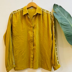 Vintage Silk Blouse, 80s, Size s/M, Embroidery