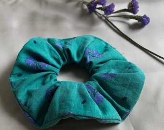 Handmade Scrunchie aus 80er Jahre Stoff, Baumwolle, Unikat