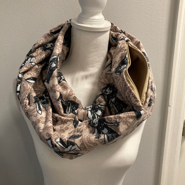 Link Zelda Infinity scarf with Hidden pocket