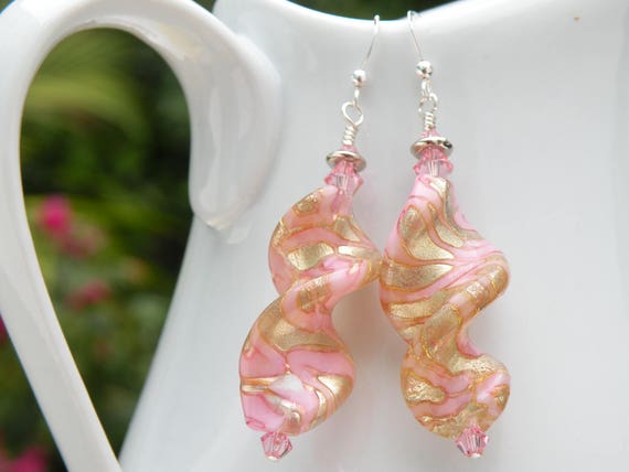 Spiral Twist Earrings Murano Glass Venetian Beads With Pink Swirls and White Gold Foil Pink Swarovski Crystals Sterling Silver Etsy Canada