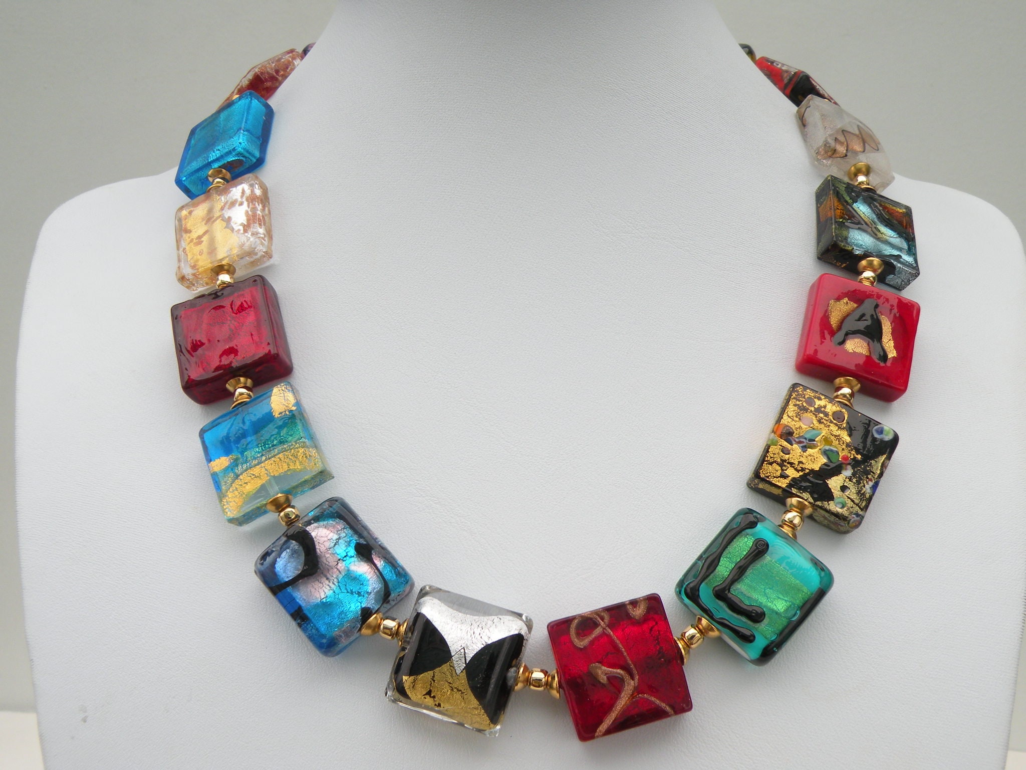 GlassOfVenice Sunny Venice Murano Glass Necklace - Multicolor : Clothing,  Shoes & Jewelry - Amazon.com
