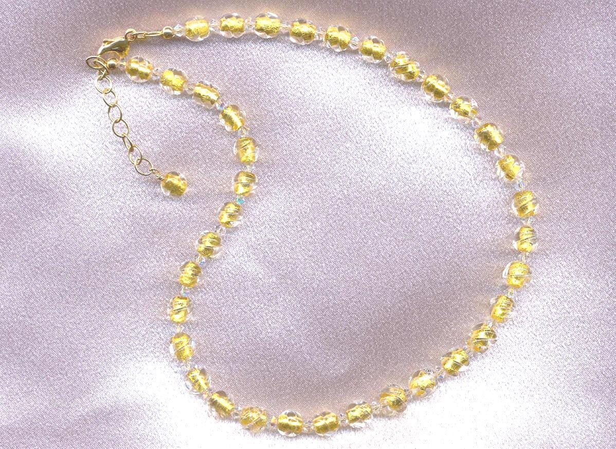 Collier Perles Verre De Murano Avec Feuille D'or Torsion - Style Vintage Doré
