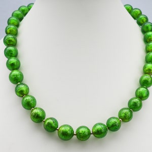 Green Murano Glass, Venetian Bead Necklace, 24 Karat Gold Foil, 12mm Round, Handmade, Lampworked, Emerald Green Italian Beads image 2