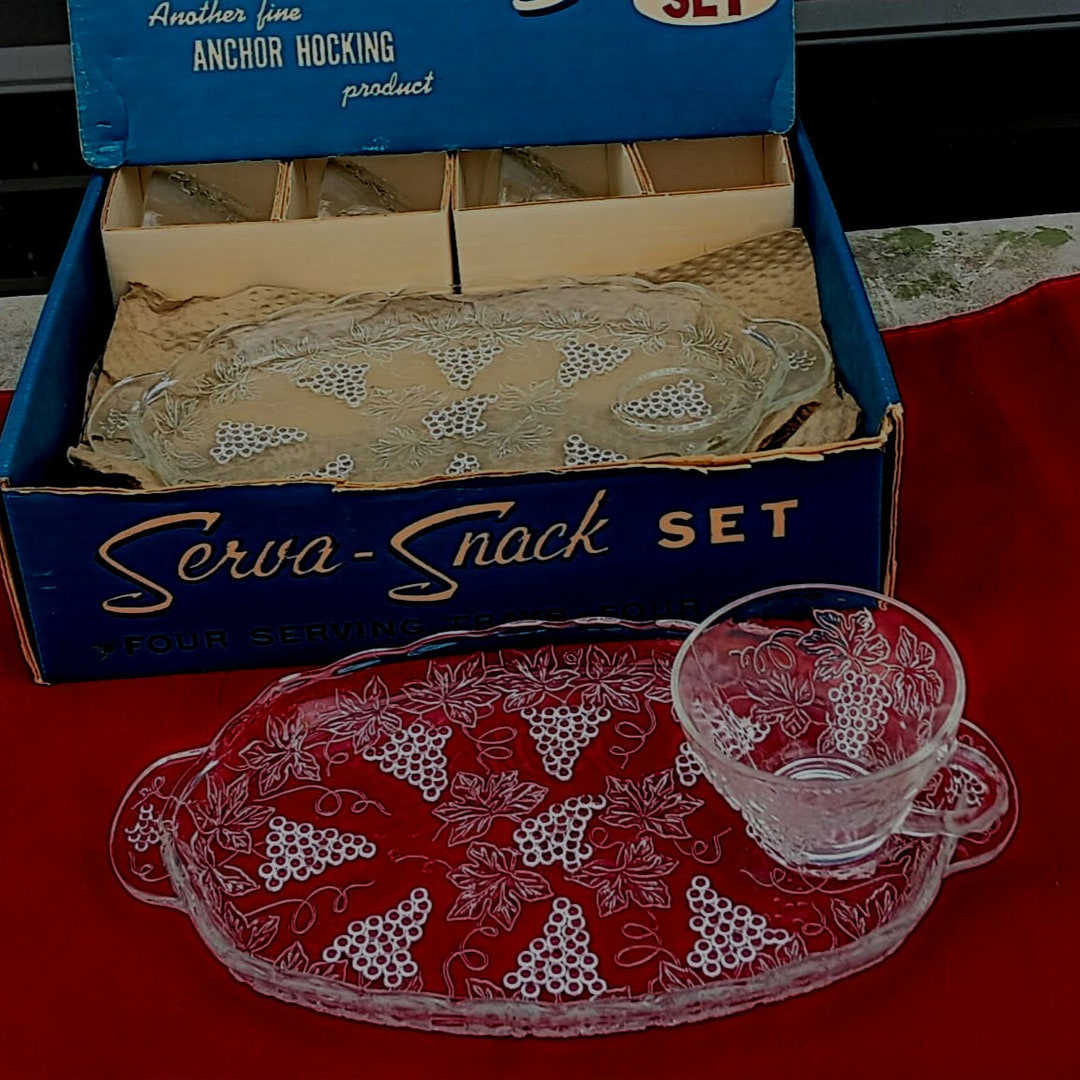 Anchor Hocking 8 Piece Serva Snack Set in Original Box - Etsy