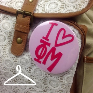 I {Heart} Phi Mu Button or Magnet