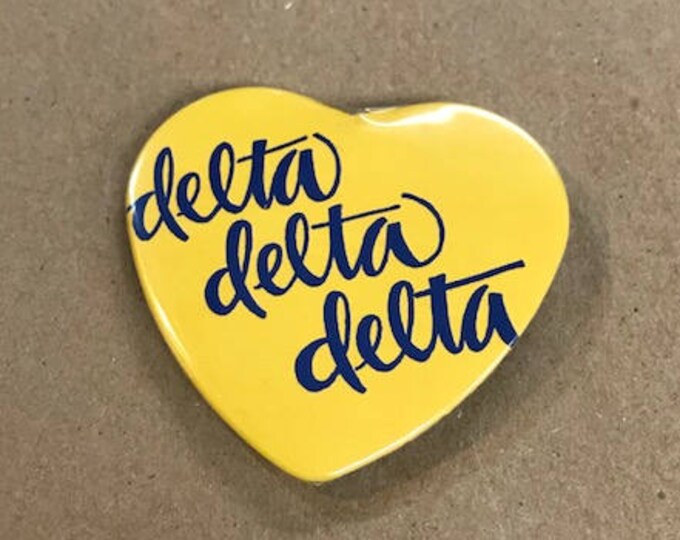 Delta Delta Delta Color Heart-Shaped Button
