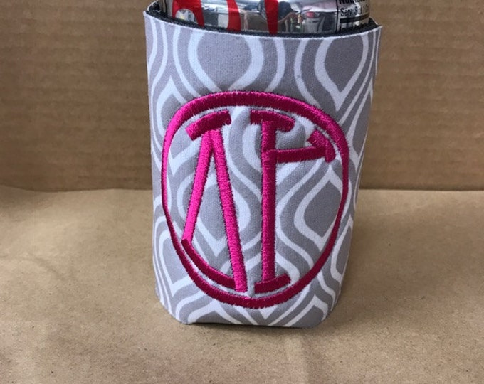 Delta Gamma Embroidered Gray Monogram Drink Huggie
