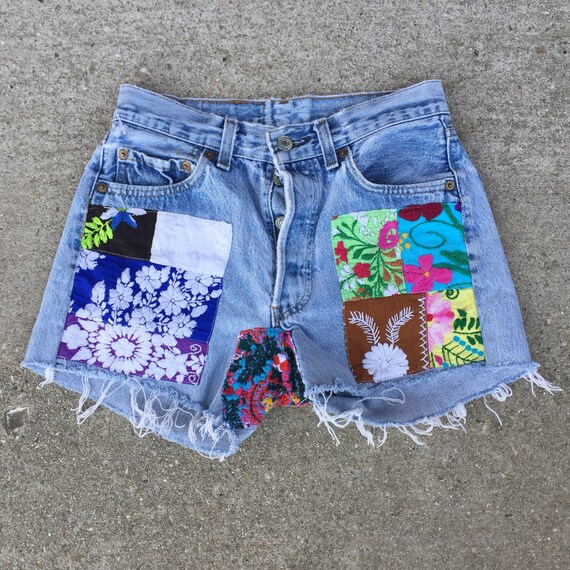 Vintage Levis Shorts // patched levis shorts//levi
