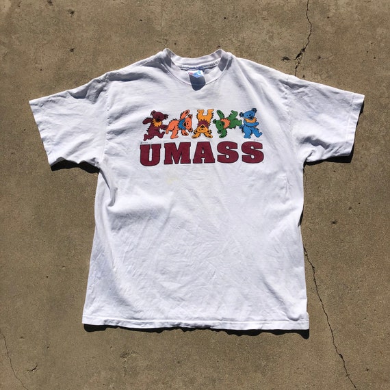 Vintage UMASS Grateful Dead Shirt // vintage umass