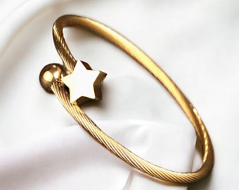 Personalized Gold Bracelet, Engraved Star Bracelet, Custom cuff bracelet, Gold star bracelet, name bracelet, personalized jewelry,