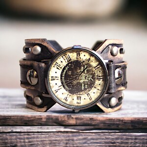 Monogrammed watch 2025