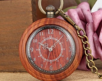 Gravierte Uhr Männer, Holz personalisierte Taschenuhr, benutzerdefinierte Taschenuhr mit Kette, gravierte Uhr Mahagoni, Geschenk für Dad