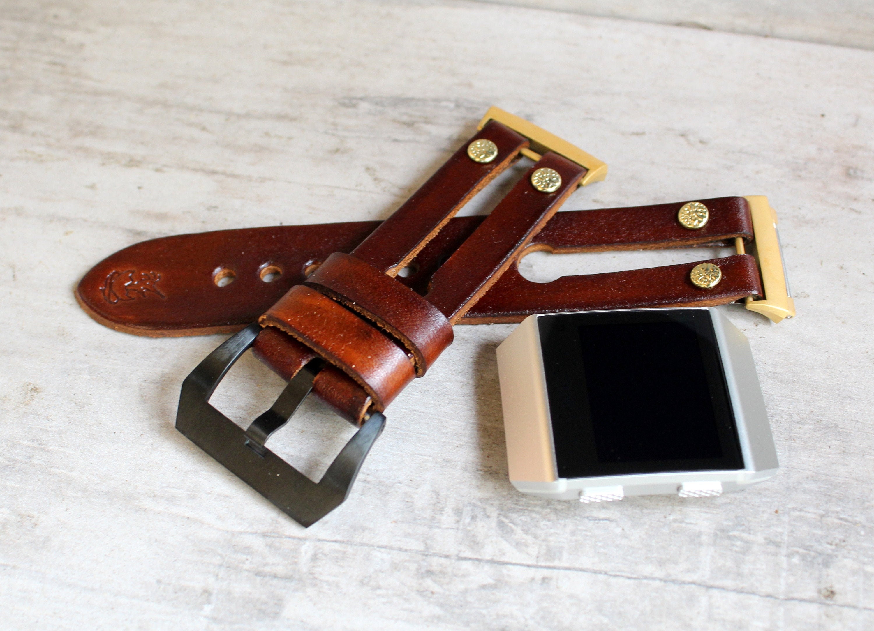 fitbit ionic leather strap