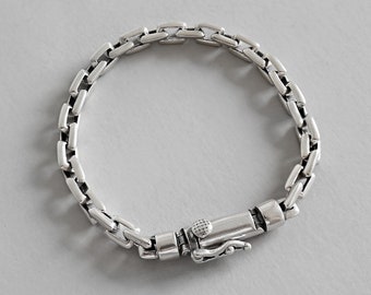 Silver Chain Bracelet, Geometric Square links, Women's silver bracelet, Unisex, Solid sterling silver, Minimalist, Silver Plated