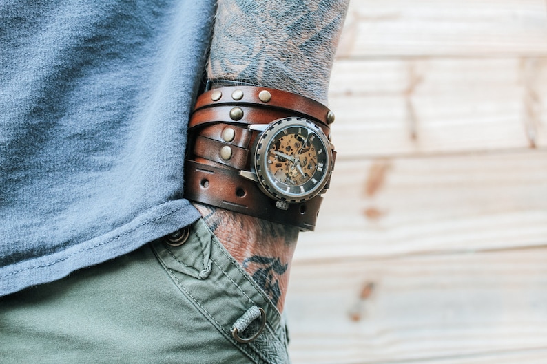 Men's leather watch, Steampunk watch, Vintage wrist watch, Mechanical Watch, Brown leather cuff, Watch cuff, Leather bracelet, Watch band image 3