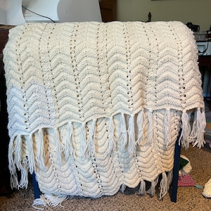VTG 70s Crochet Afghan Off White Throw Granny Blanket Knit with Fringe