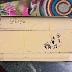 VINTAGE Foil, Wax Paper, Paper Towel Dispenser egg yellow with beautiful illustrations