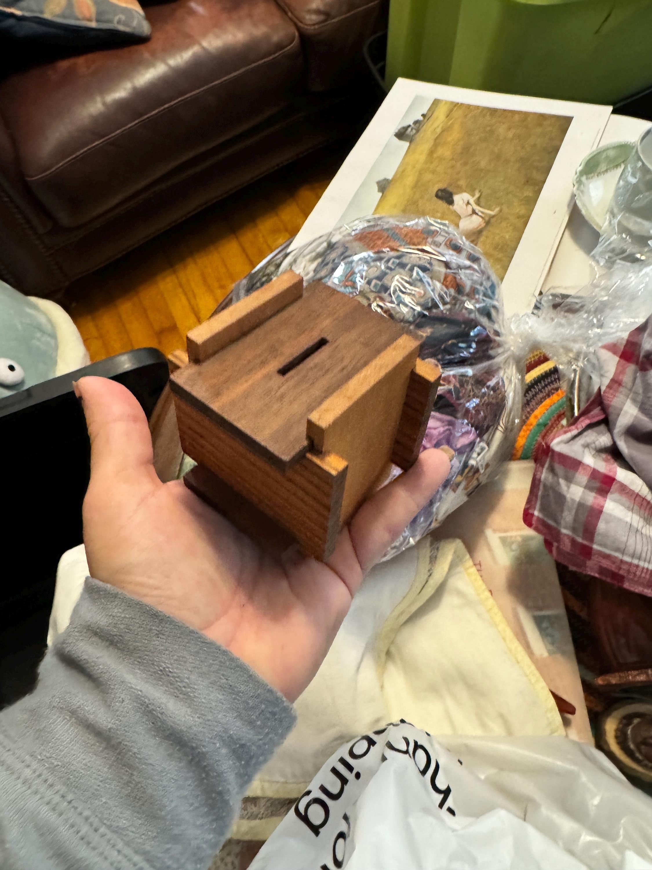 Asami Matsuo  箱26B Vintage 60s Japanese Himitsu Bako Puzzle Trick Box Secret