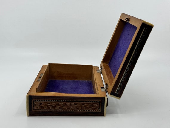 Vintage Eastern Indian Hand Carved SandalWood box… - image 5