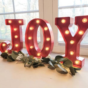 WHITE Wedding Marquee Letters Personalized Light Letters Light Up Letter Marquee Sign Etsy Wedding Gift Table Light Up Name Sign image 8