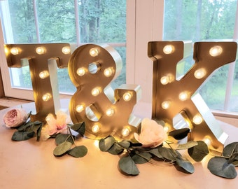 GOLD Wedding Marquee Letters | Personalized Light Letters | Light Up Letter | Marquee Sign | Etsy Wedding Gift | Table Light Up Name Sign