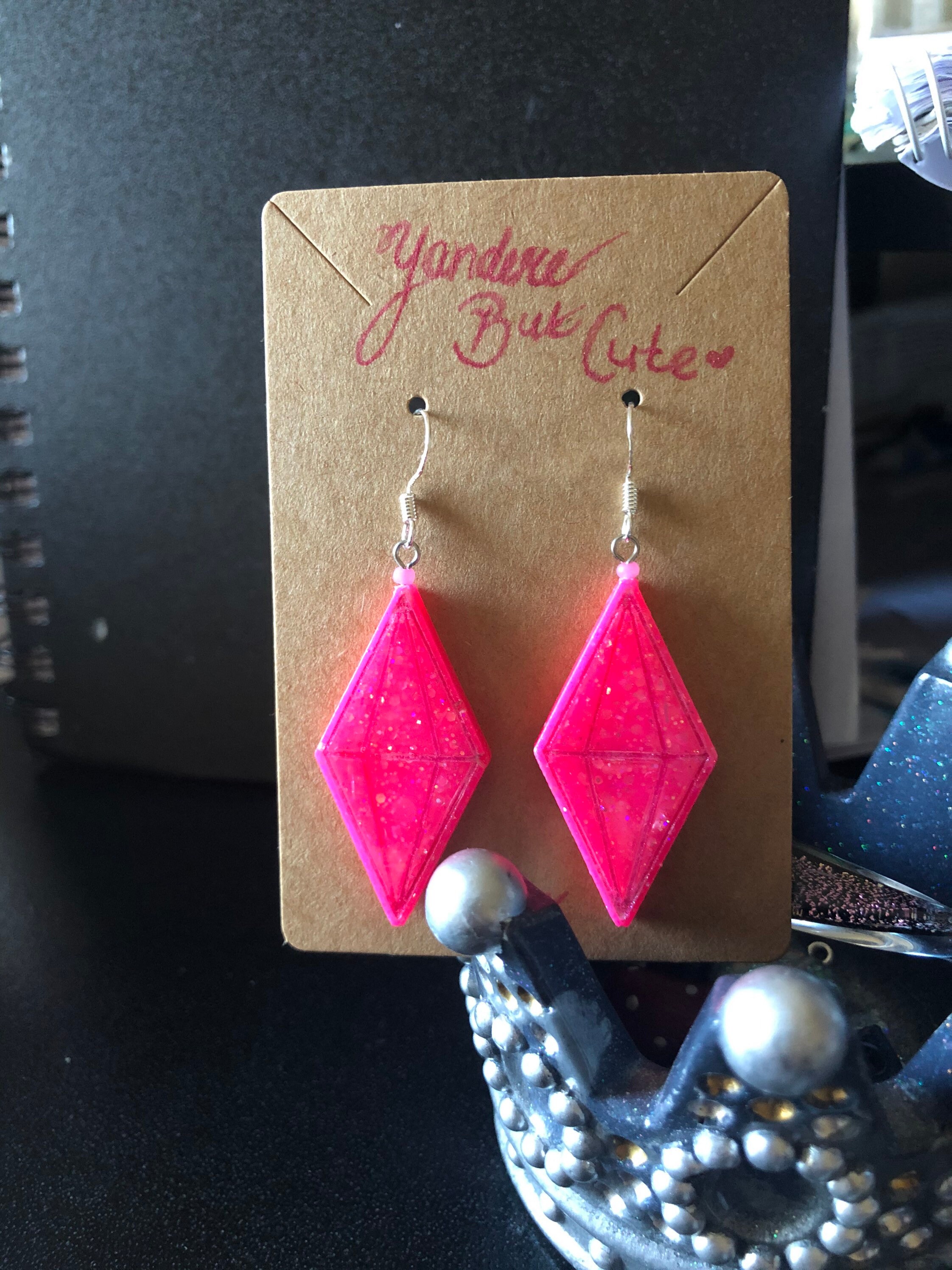 Plumbob style earrings pink/flirty emotion Etsy