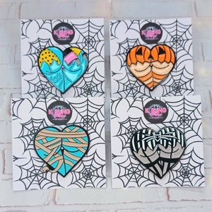 Heart Sexy bum halloween pin badge halloween pin up