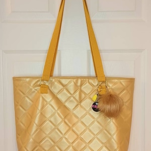 Large tote bag magnetic clasp gold leatherette  faux leather quilted style