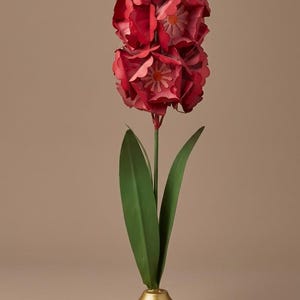 Floral Chandelier by Pip Studio – Metal Candlestick with Red Flowers & Gold Base – 31 cm