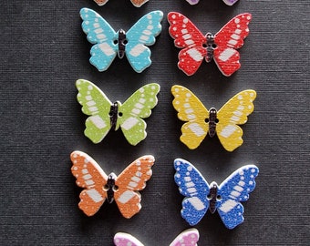 Lot de 4 boutons en bois papillons