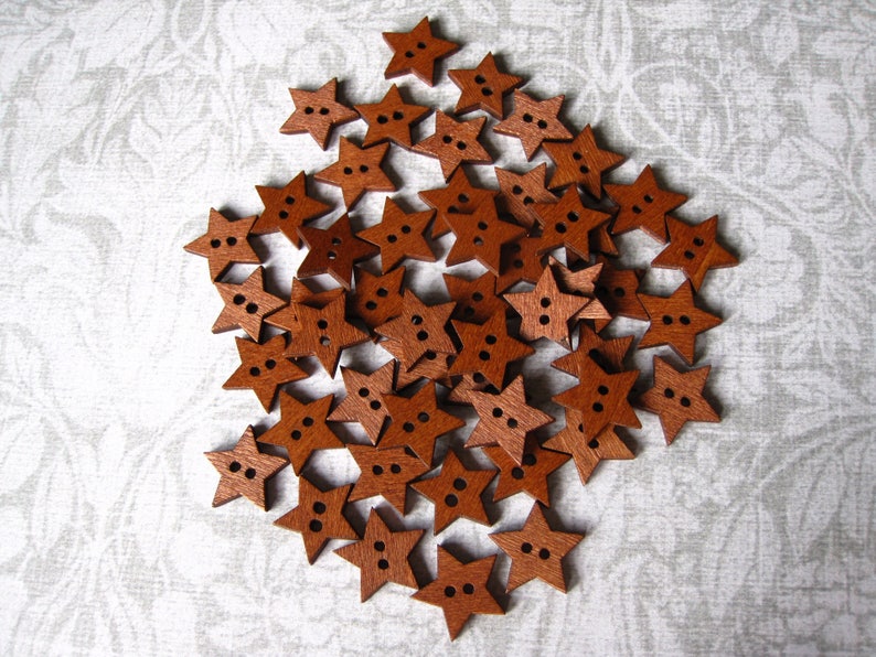Lot de 4 boutons en bois en forme d'étoile image 3