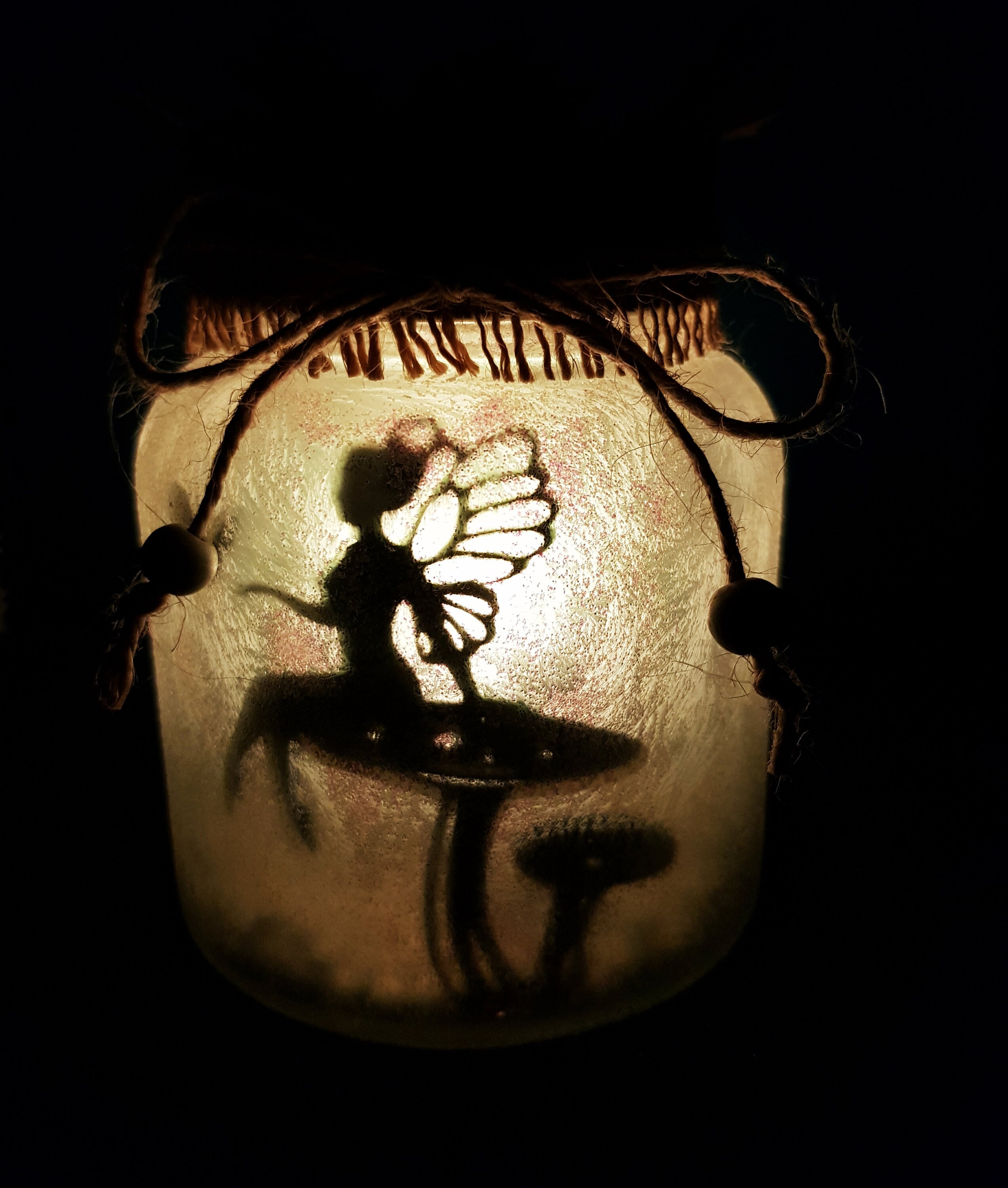 Photophore Petite Fée Assise sur Son Champignon