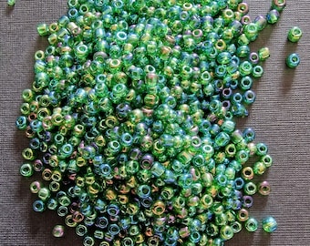 3 mm glass seed beads - BLUE GREEN IRISE