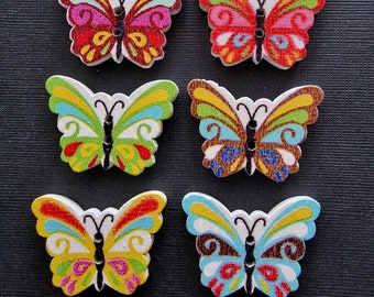 Set of 5 butterfly wooden buttons (mixed color)