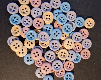 Lot de 6 boutons en bois rond colorés