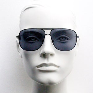 Y2K square aviator sunglasses. Black slim metal frame 70s style mens aviators with black lenses. 2000s, unused NOS