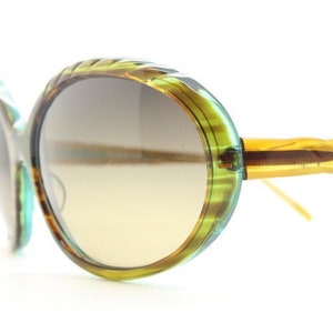 Christian Roth 90s vintage sunglasses model 14276 KH. Brown / green acetate 60s design bug eye with barley twist brow and graduating lenses image 1