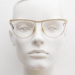 80s large size flat top vintage metal cat eye glasses made in Italy by Charme. Superb NOS gold chrome optical frame. Designer cateye. RX