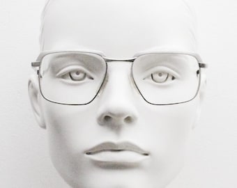 Gafas cuadradas vintage Marwitz de los años 60. Gafas de aviador graduadas para hombre, sutilmente perfeccionadas, en cromo y metal mate. Montura graduada. Años 70.
