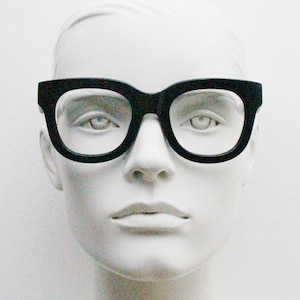 Bailey Nelson vintage square oversized black eyeglasses. Hand made premium acetate chunky optical frame. Uber fashion prescription glasses