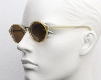 90s vintage oval sunglasses. Pearlised cream 20s 30s style frame with brown lenses. BNWT. Unused NOS