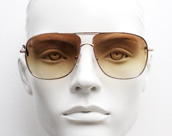 Y2K vintage brown square aviator sunglasses. Rose gold double bridge metal frame with brown gradient lenses. 70s. Mens aviators. Unused NOS